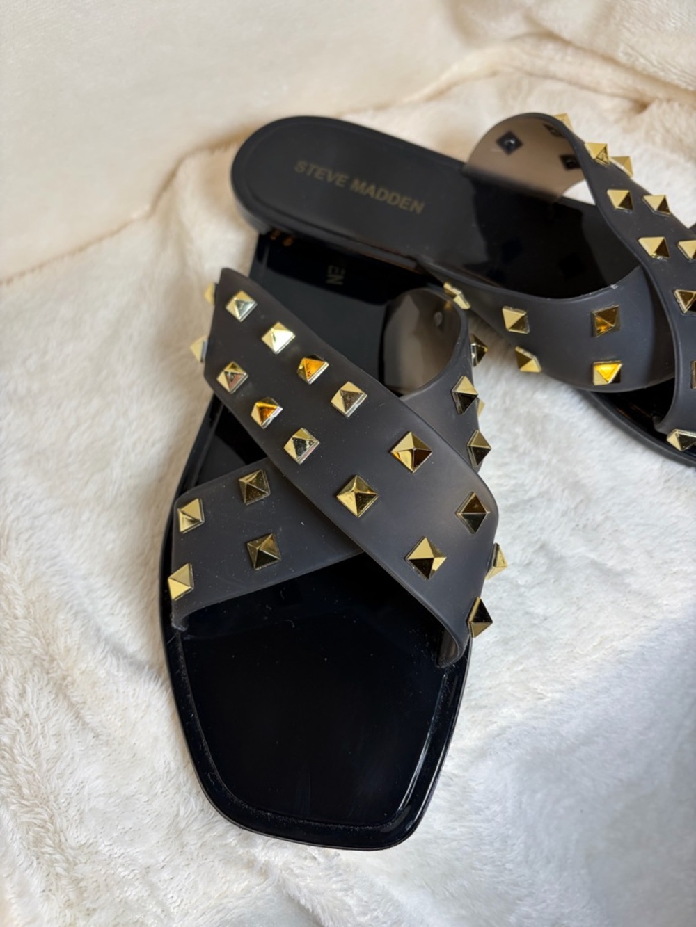 Steve Madden Tace Black Slide Jelly Sandals with Gold Studs - Picture 3 of 4